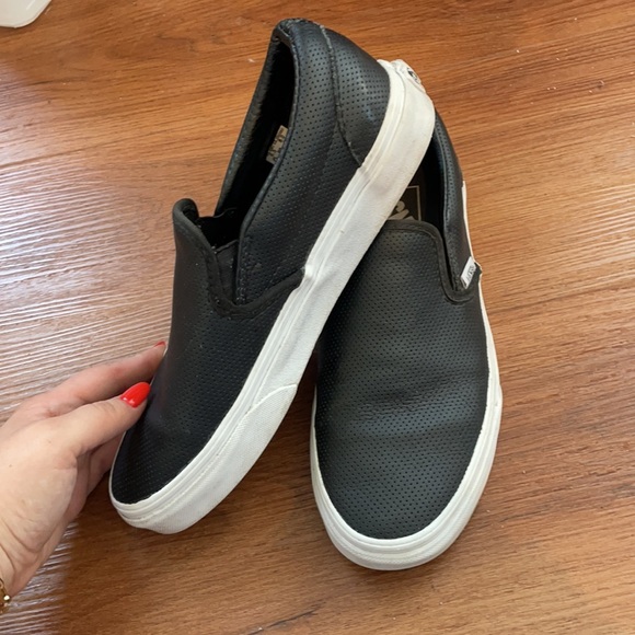 Black leather slip-on vans - Picture 2 of 5